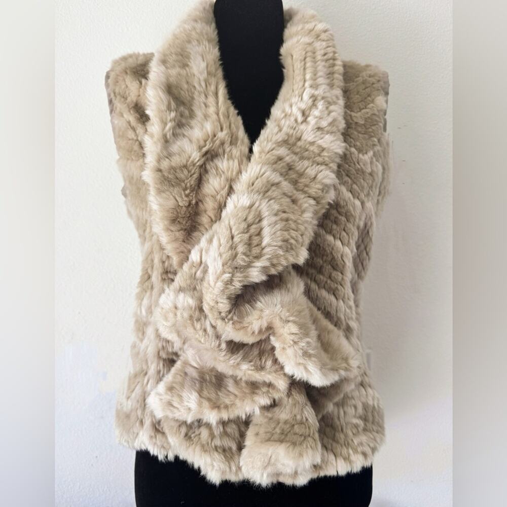 REVUE Faux Fur Front Knit Back Sleeveless Vest Size M